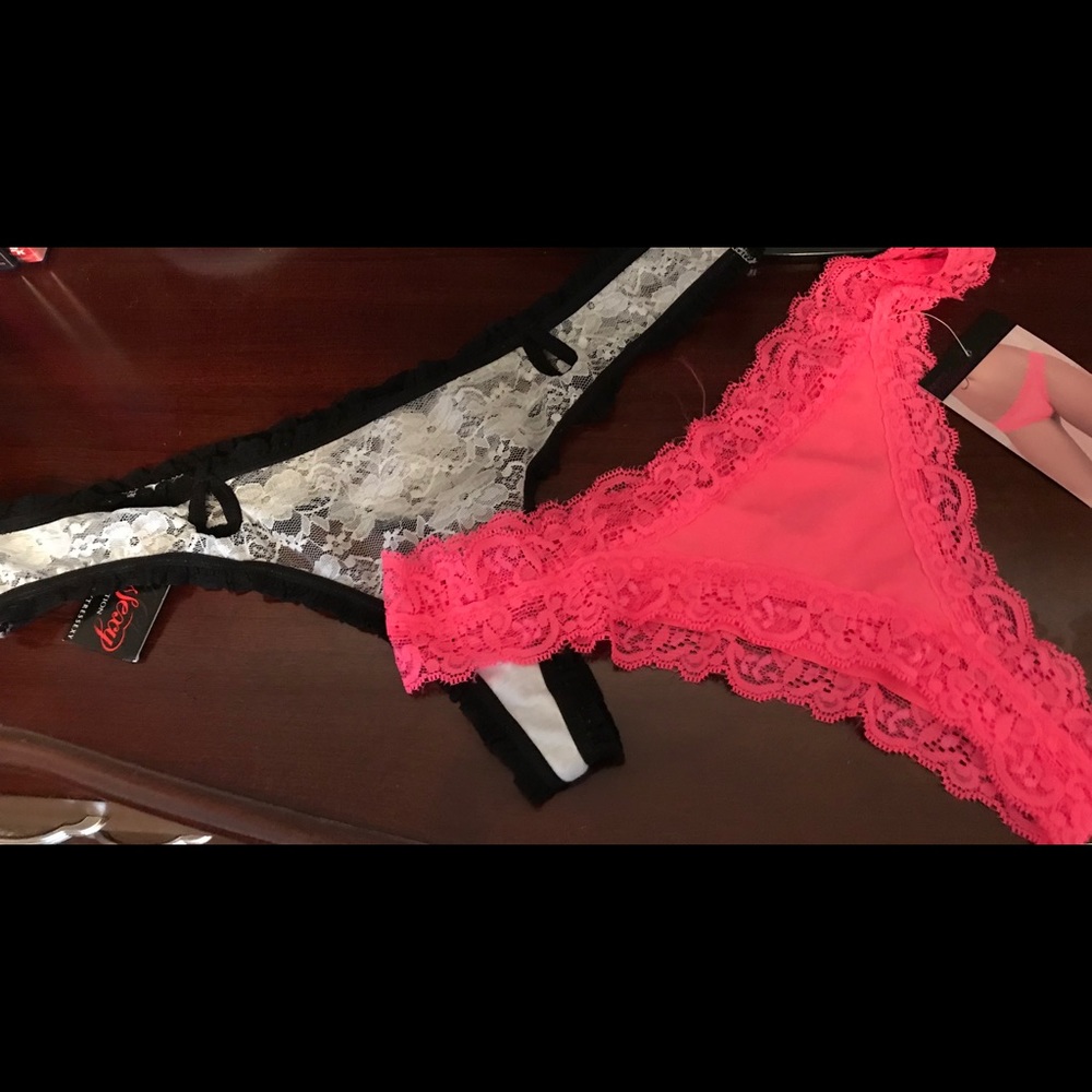 Lace thongs BNWT